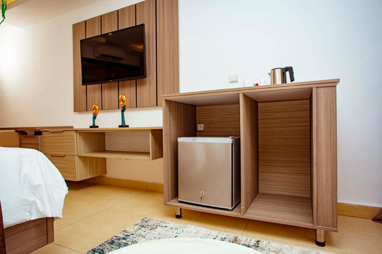 Hotel Les Vallons Abidjan Luaran gambar