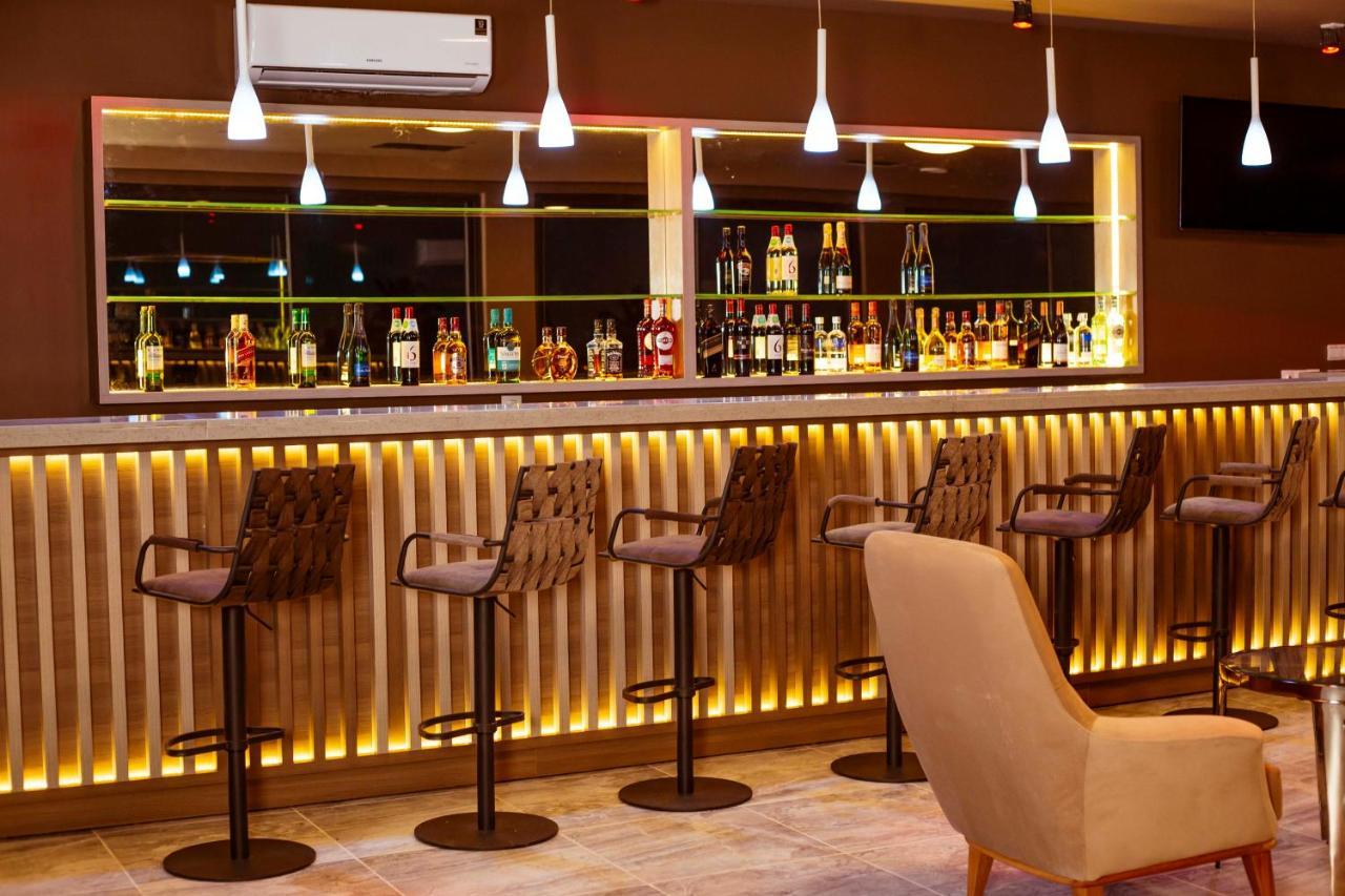 Hotel Les Vallons Abidjan Luaran gambar